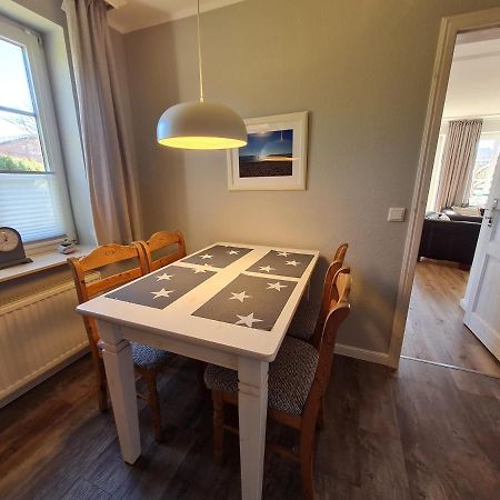 Ferienhaus Ellen, Eg Whg Utersum Esterno foto