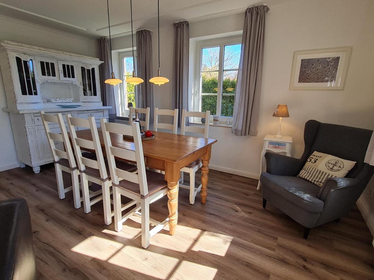 Ferienhaus Ellen, Eg Whg Utersum Esterno foto